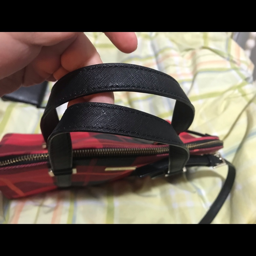 Purse - Picture 2 of 6